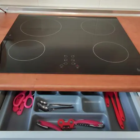 Homes By Del Abuelo *